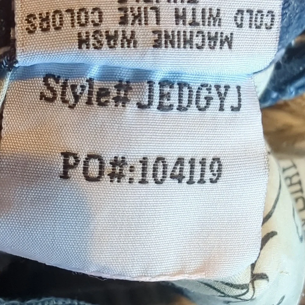 COWGIRL TUFF "Edgy" bootcut med wash rodeo jeans Style #JEDGYJ sz 26x33L EUC - Picture 15 of 16